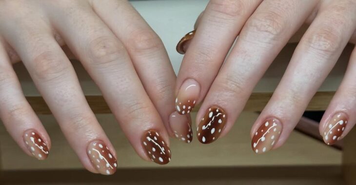 Fawn Print Nails Are Spring’s Must-Try Manicure