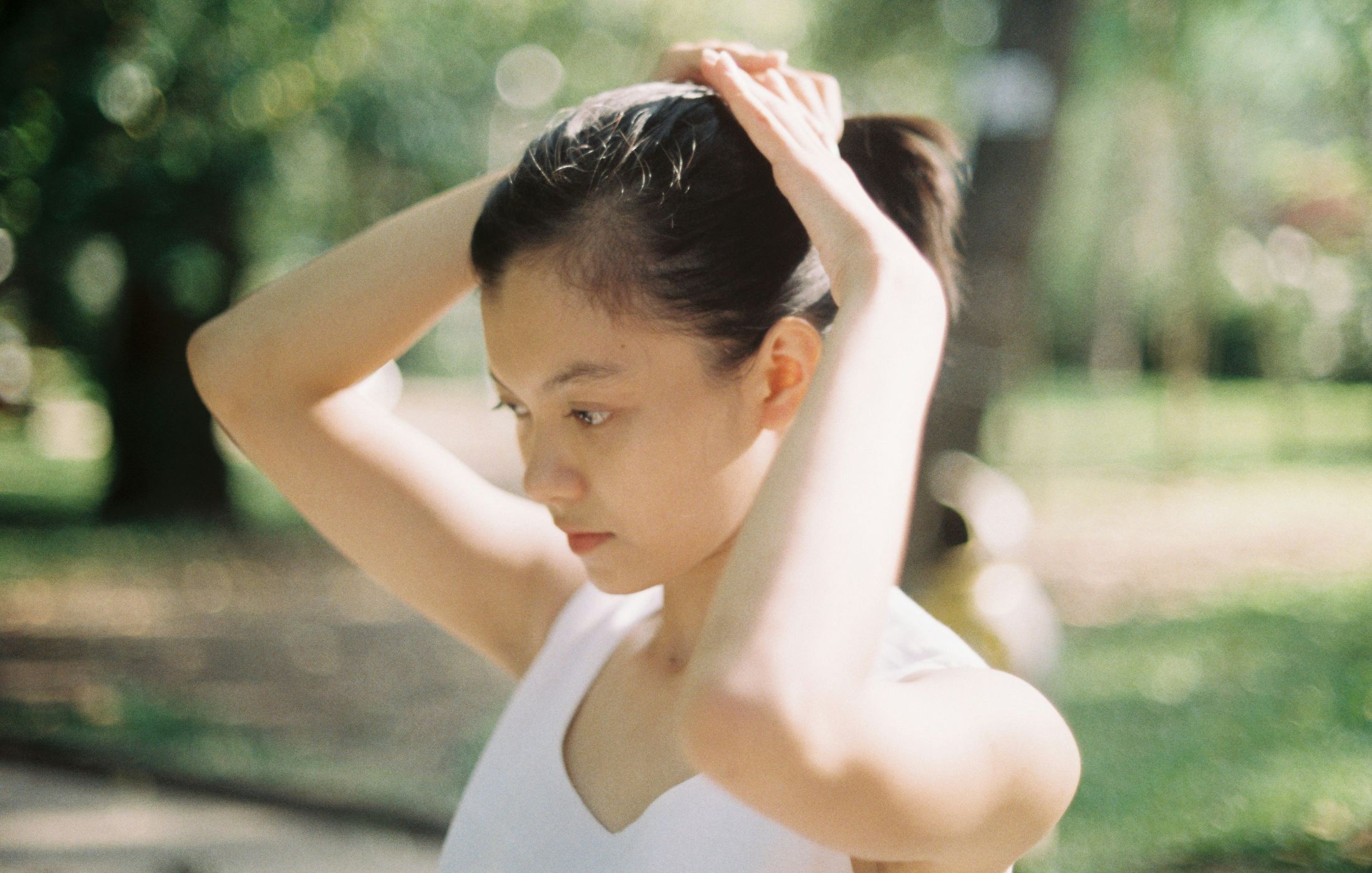 Why Does It Feel Like Everyone’s Hair Is Thinning Right Now?