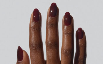 Mulled Wine Nails Are Cozy Season’s Most Luxurious Shade