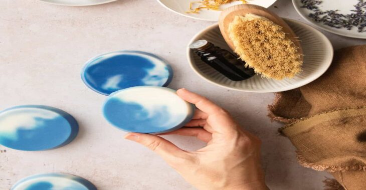 Homemade Lush-Like Lavender Sleepy Soap