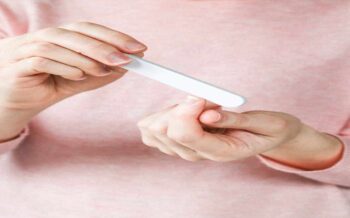 10 DIY Ways to Whiten Your Nails Naturally