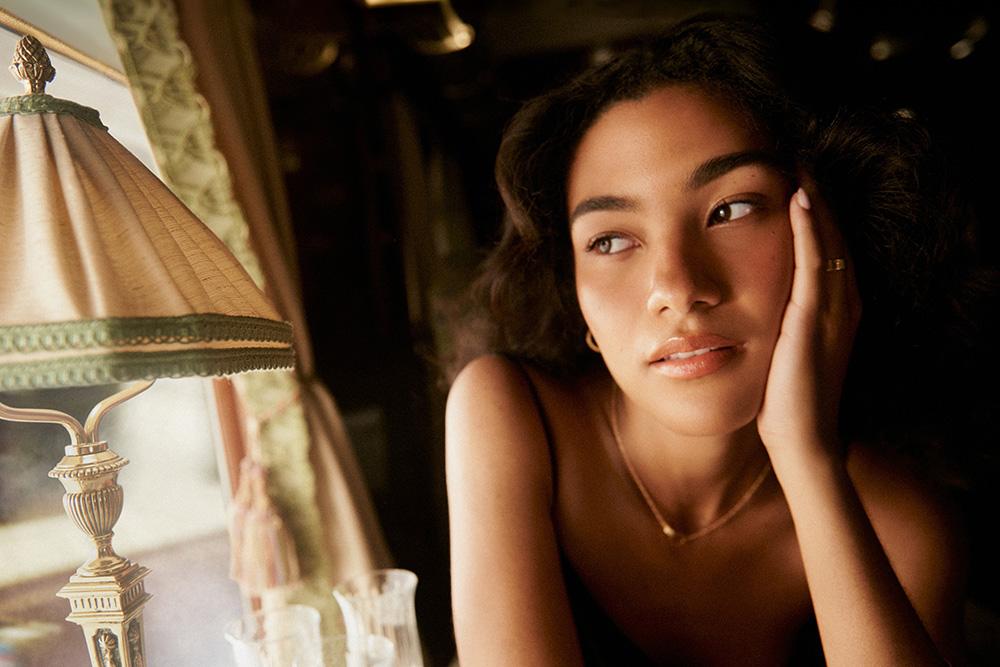 Olivia Dean Is the New Face of Hourglass Cosmetics—and She’s Launching a Beauty Edit