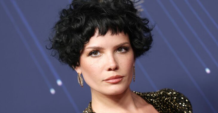 Halsey's Tropical Moonstone Manicure Is Serving '90s Vacation Vibes – See Photos