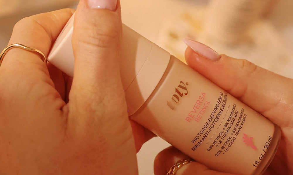 The Retinol Behind Sofía Vergara’s Glow—and My Pre-menopausal Skin Reset